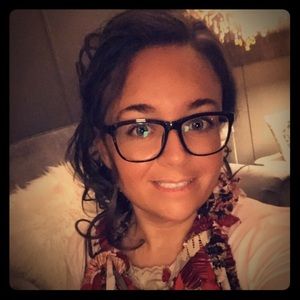 Meet your Posher, Tabitha